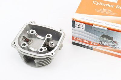 УЦЕНКА Головка цилиндра+клапана в сборе 150cc (не к-кт, царапины на плоскости, см. фото) 310970 фото