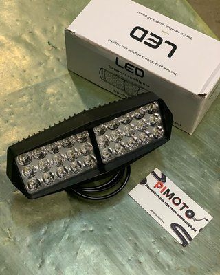Фара додаткова світлодіодна вологозахисна - 30 LED з кріпленням, прямокутна 190*70мм із стробоскопом 351204 фото