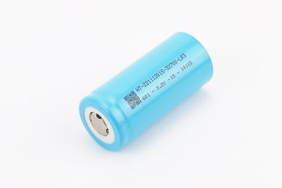 Акумулятор 3,2V 6000mAh 32700 3C Li-ion (L70*D32mm) 348285 фото