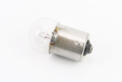 Лампа поворота (белая с цоколем) 12V/5W G18 BA15s 301668 фото